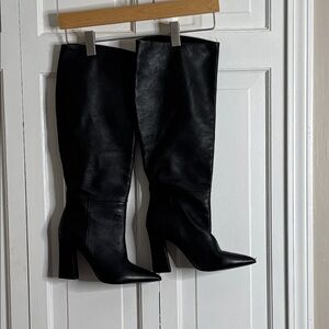 Women's Black Knee-High Pointed Toe Block Heel Boots 4” Heel sz 8.5